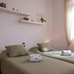 Casa Gurugu * تاكورونتي
