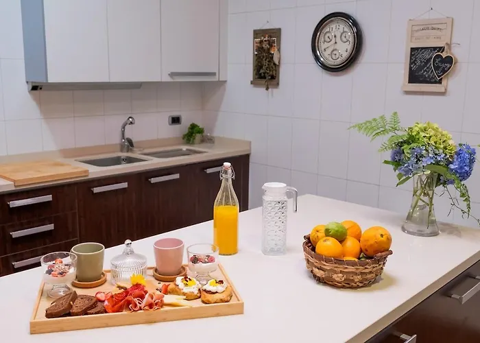 Casa Gurugu Такоронте