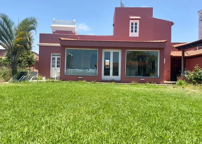 Casa Gurugu * Такоронте